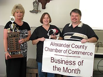 Lucky Dawg Bath & Groom chosen as June 2009 Business of the Month