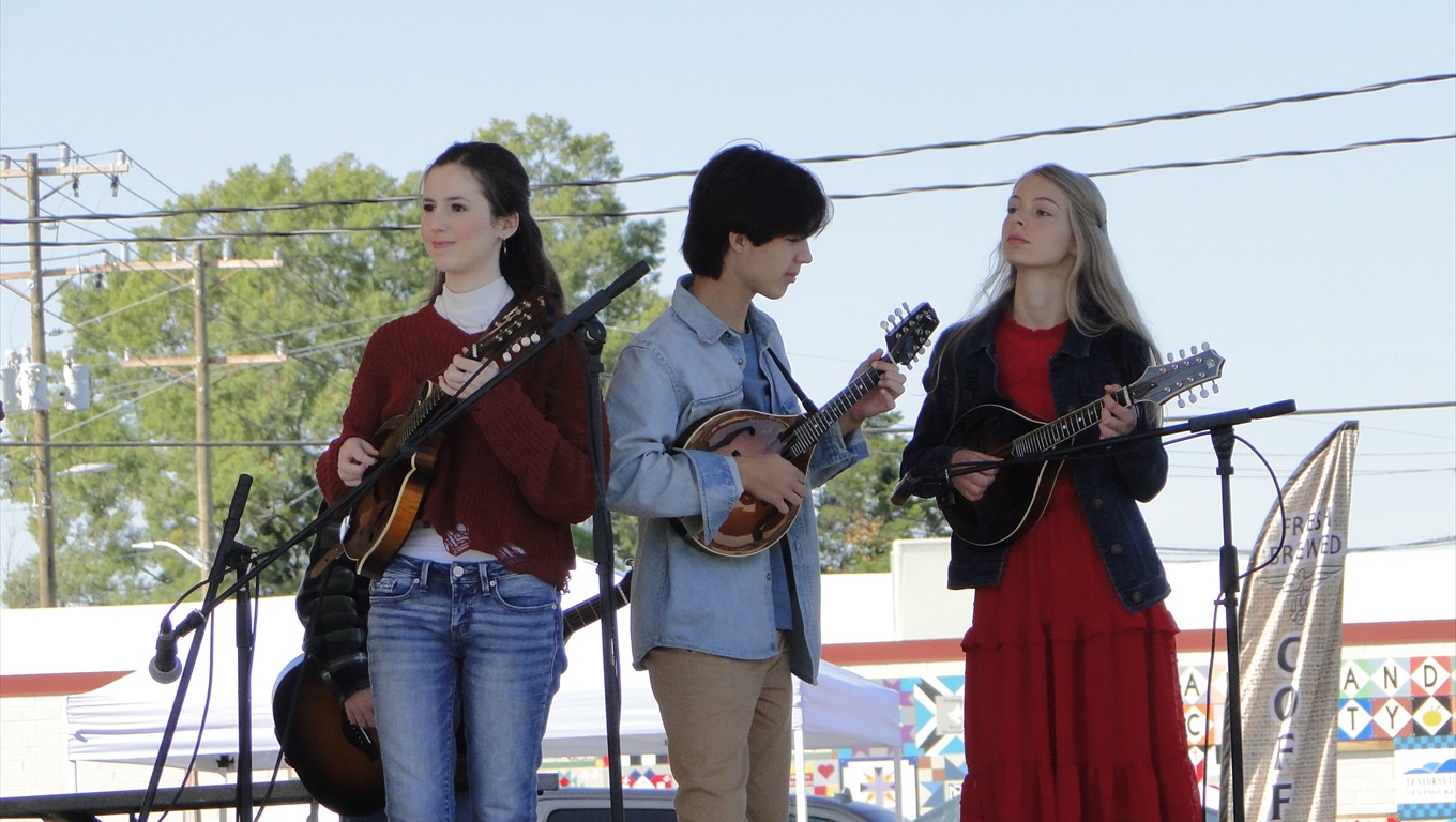 Studio 3 Fiddle Club