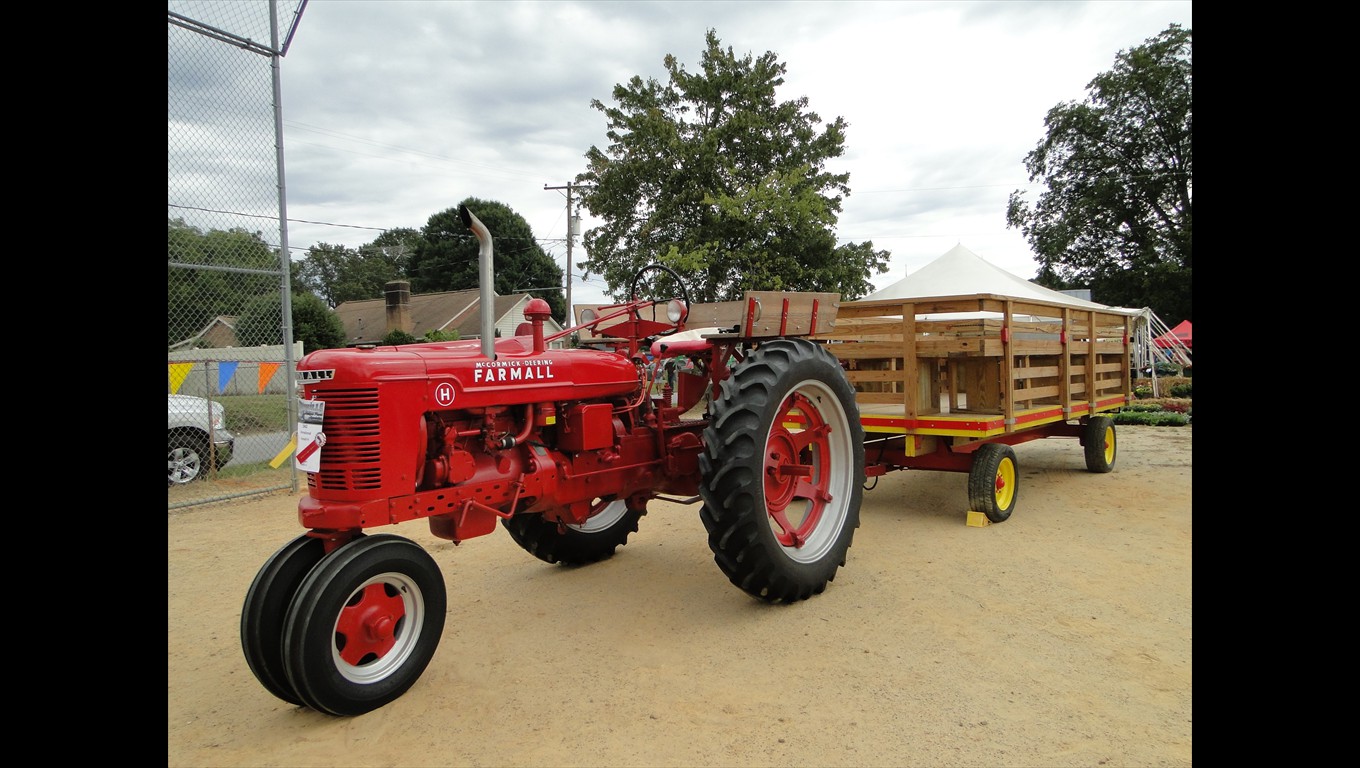 Ribbon Winning Tractor