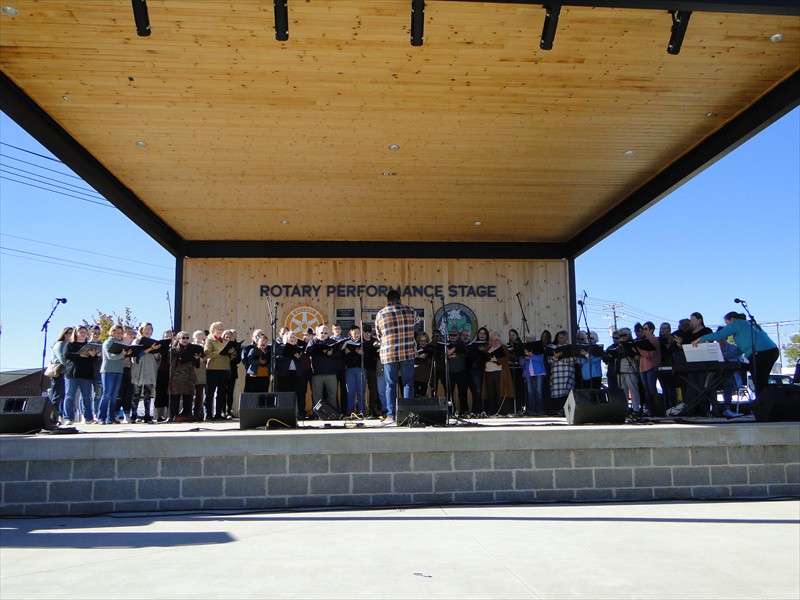 The Rotary Performance Stage - The Studio 3 Chorale performs