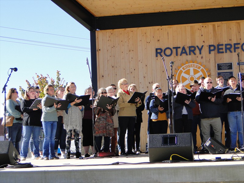 The Rotary Performance Stage - The Studio 3 Chorale performs