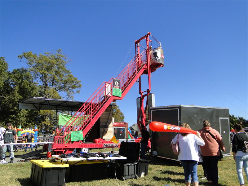 The Kid's Korner - Zip Line Rides!